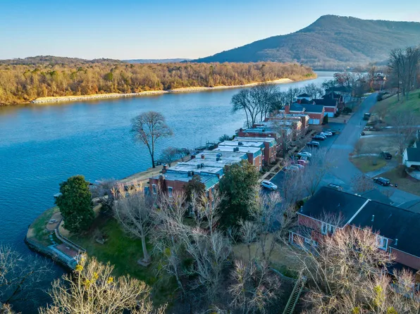 3184 Waterfront Dr, Chattanooga, TN 37419