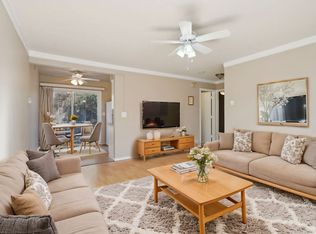 6730 SW Canyon Rd APT 3, Portland, OR 97225