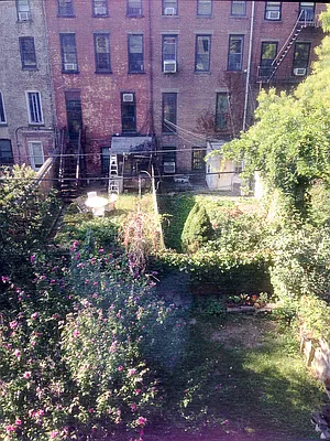 Rented by Francine Realty | media 23