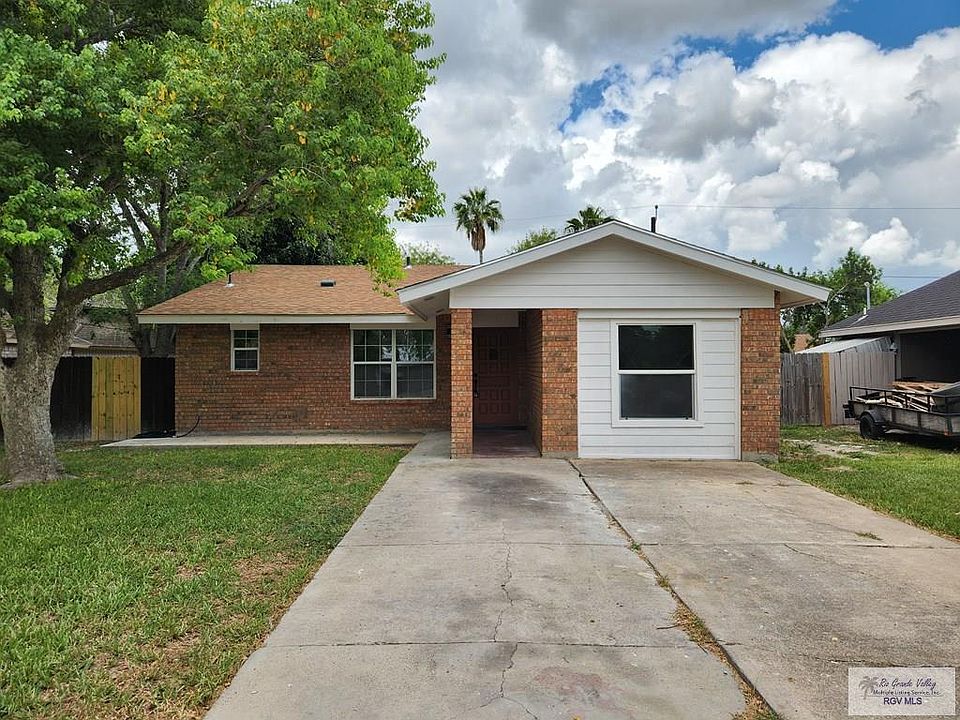 1st image of 448 Peacock Dr