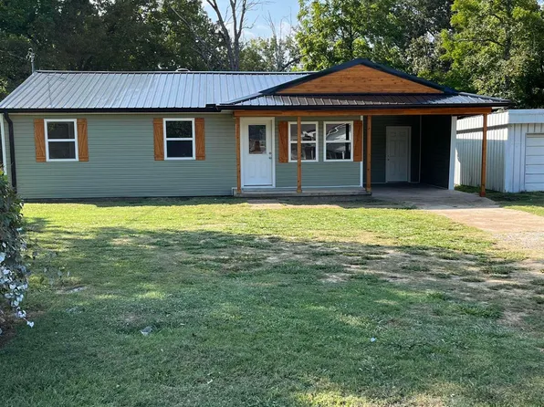 439 S Main St, Salem, AR 72576