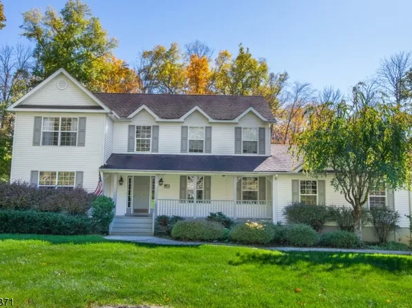 5 Hasta Way, Andover Twp., NJ 07860