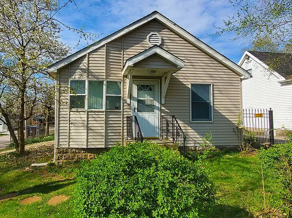 201 Connor Ave, Lockport, IL 60441