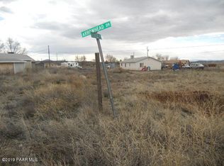 470 W Venice Way, Paulden, AZ 86334