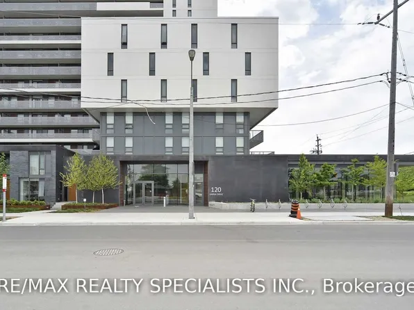 120 Varna Dr #801, Toronto, ON M6A 2L9