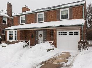 540 S Stone Ave, La Grange, IL 60525