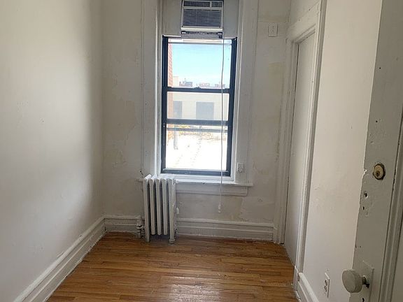 5th image of 36-09 31st St #2B