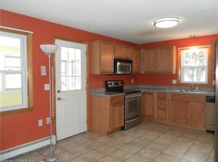 29 Fairlawn Ave, Middletown, CT 06457