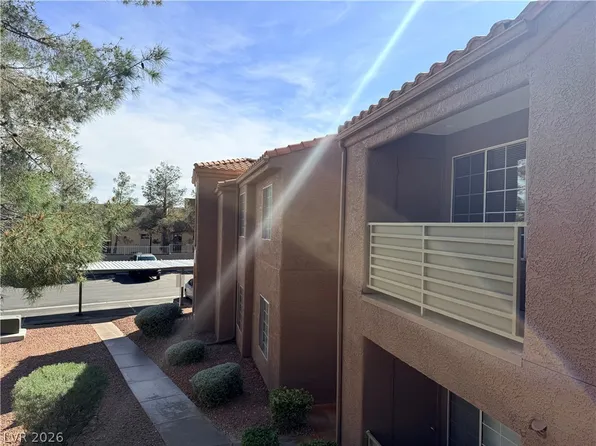 7730 Secret Shore Dr Unit 202, Las Vegas, NV 89128
