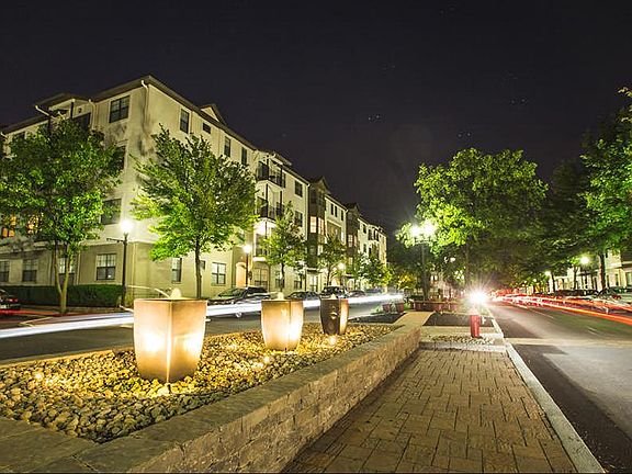 5th image of 1401 Aschinger Blvd