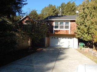 15548 Riverside Dr, Guerneville, CA 95446