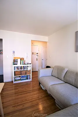 Rented by City Connections Realty | media 19