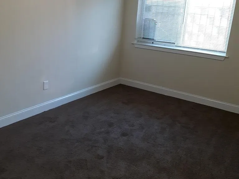 730 Brandywine St SE #302 — Photo 7