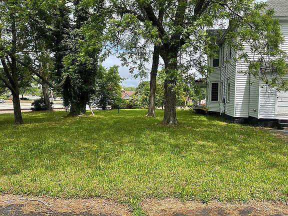 5th image of 200 Greensville Ave