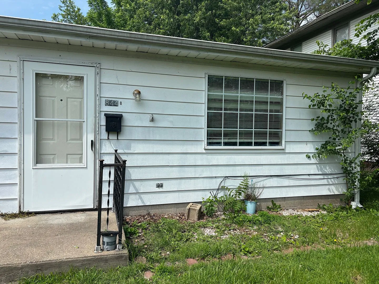 844 Washington Avenue — Photo 1
