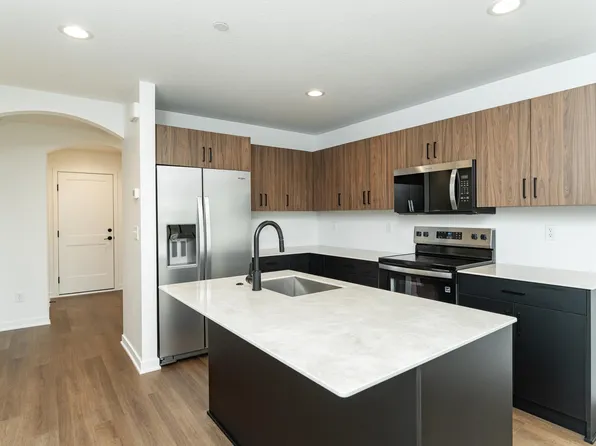 1069 Century Village Ln NE, Rochester, MN 55906