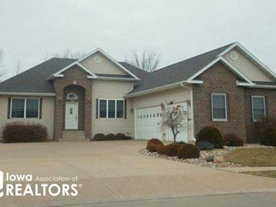 715 Park Pl, West Burlington, IA, 52655