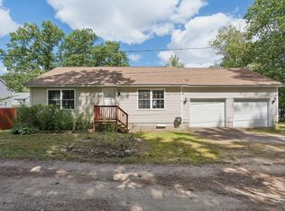 22 Garfield St, Saco, ME 04072