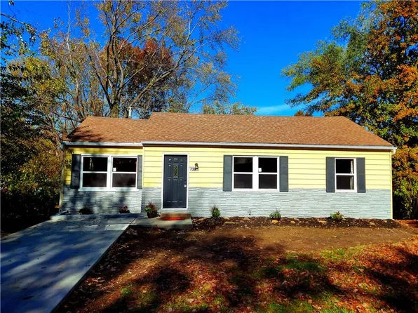 738 NE 45th Ter, Kansas City, MO 64116