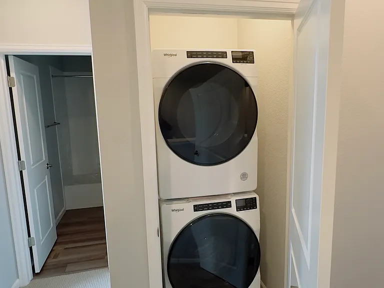 6960 Merseyside Ln — Photo 10