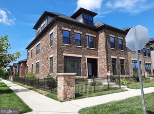 22427 Philanthropic Dr, Ashburn, VA 20148