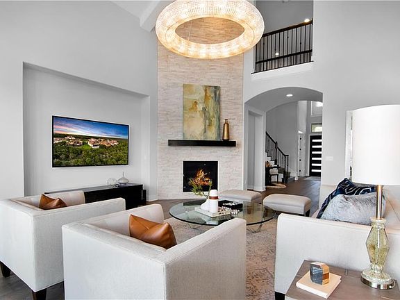 5th image of 6325 Bernia Dr