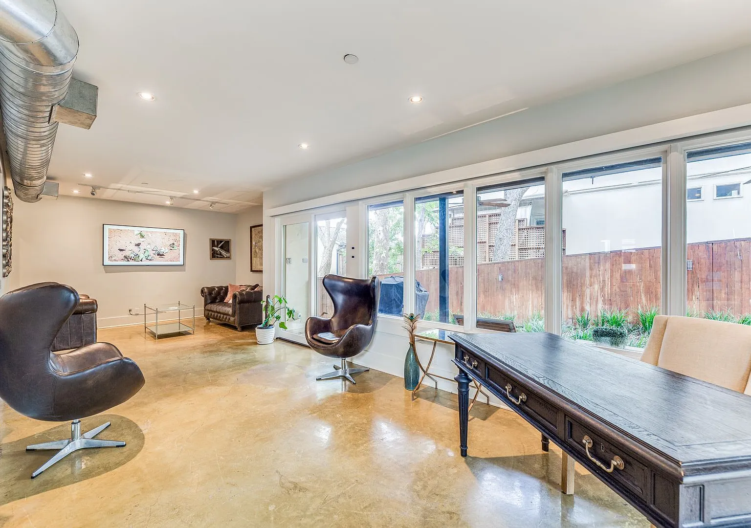 Furnished Luxury Alamo Heights 4-Bedroom — Photo 4