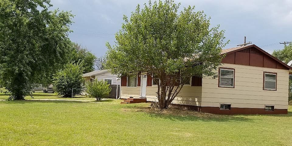 1st image of 1504 E 9th Ave