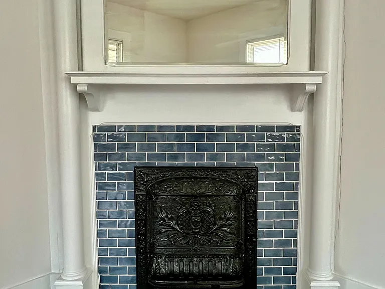 3175 N Kenwood Ave — Photo 8
