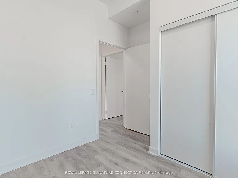 1185 Dupont St #908 — Photo 15