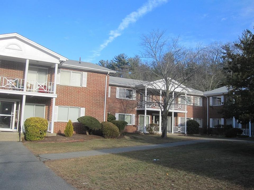 1st image of 33 Bayberry Dr APT 2