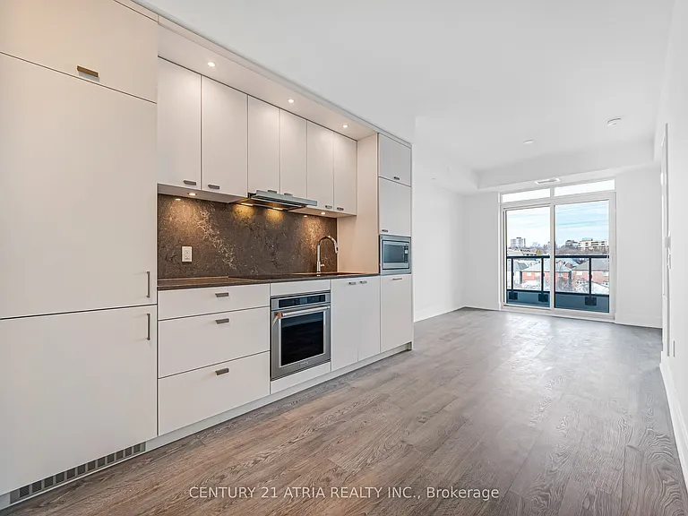 858 Dupont St #318 — Photo 8