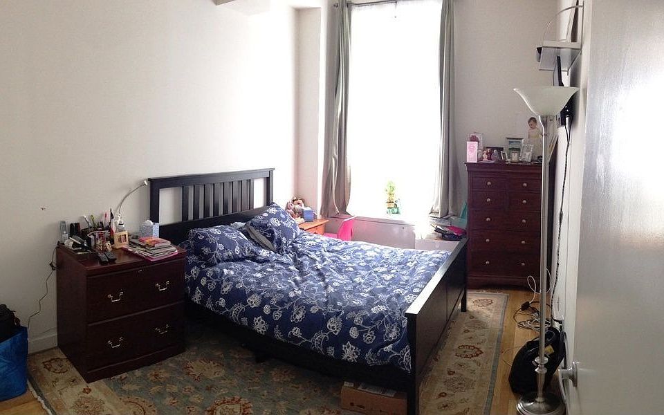 1st image of 81 Nassau St APT 2J
