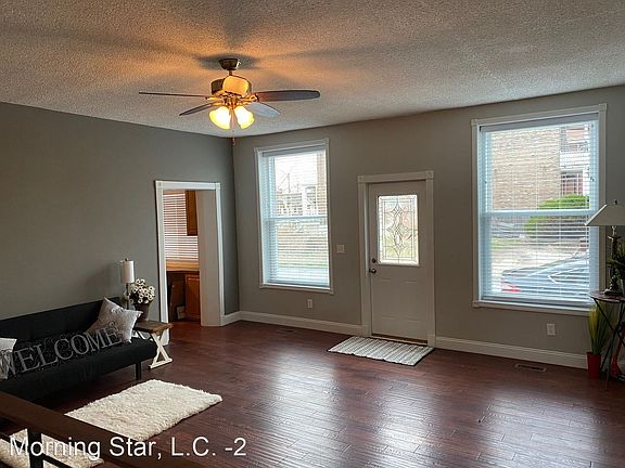 5th image of 1928 Hereford St