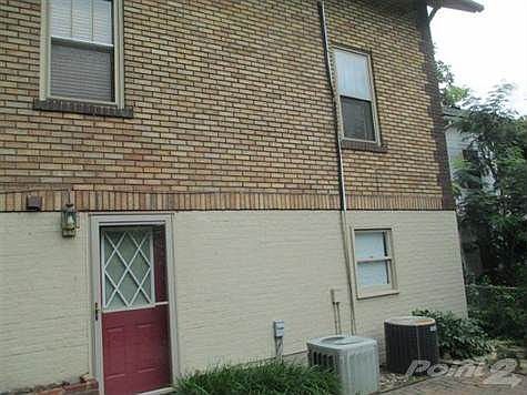 2nd image of 399 Ewing St