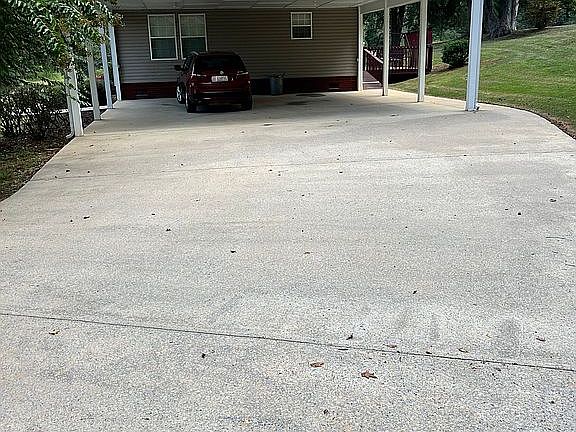 4th image of 1323 Kahatchee Loop