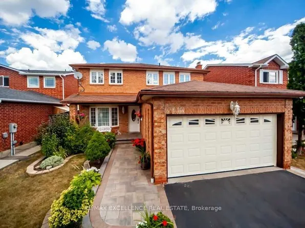 30 Ballycastle Cres, Brampton, ON L6Z 2T6
