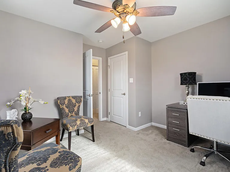 328 Aprilmae Way — Photo 18