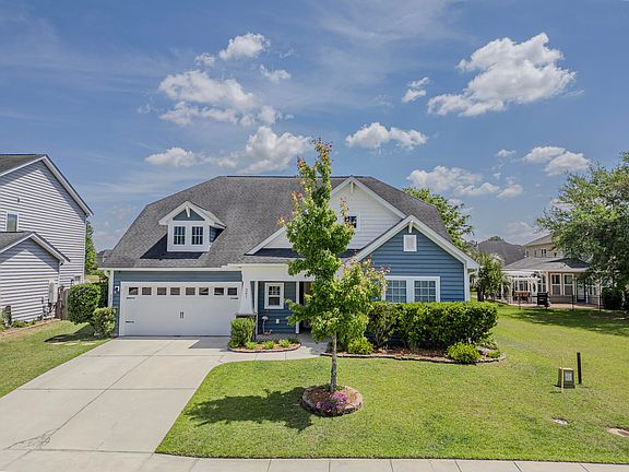 3rd image of 261 Topsaw Ln