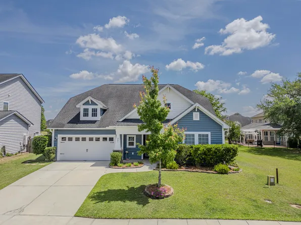 261 Topsaw Ln, Moncks Corner, SC 29461
