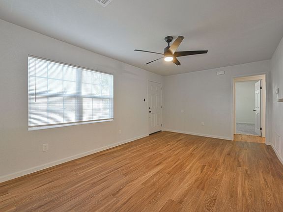 5th image of 3732 NW 26th St