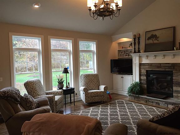5th image of 1 Eastridge Dr