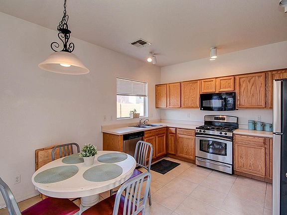 5th image of 119 E Camino Limon Verde