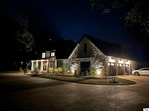 3rd image of 615 E Kentucky Ave