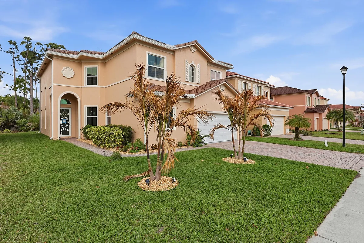 Building Photo - 5601 Spanish River Rd