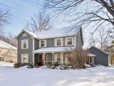 5221 Knob Hill Ct, Minnetonka, MN, 55345