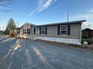 180 Saint Clair Ave, Pottsville, PA 17901
