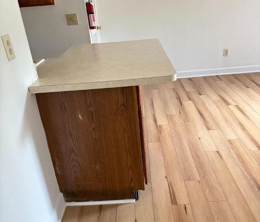 2nd image of 14 Stonehill Dr Unit 1
