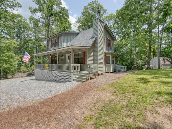 92 Holly Cove Cir, Blairsville, GA 30512