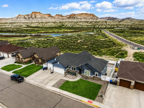 2340 Alexandra Cir, Green River, WY 82935